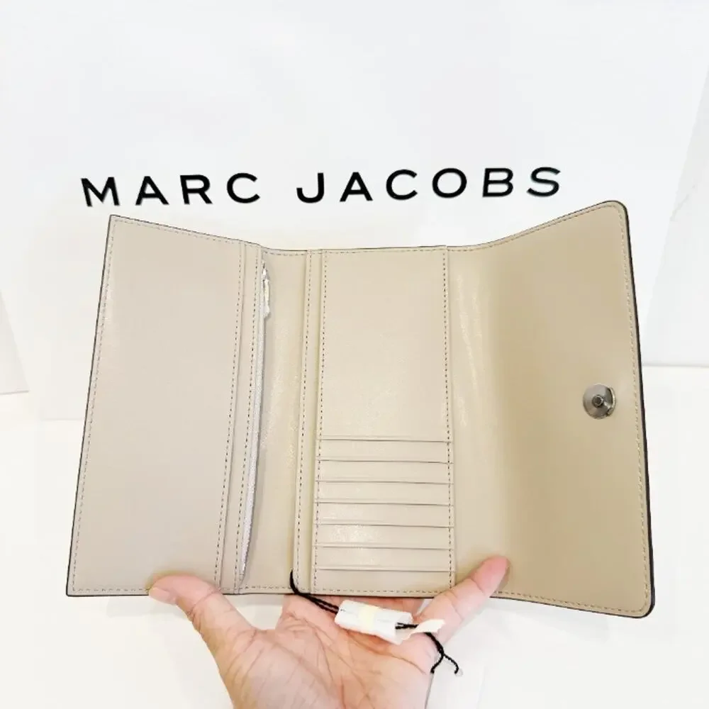 Marc Jacobs pebbled leather